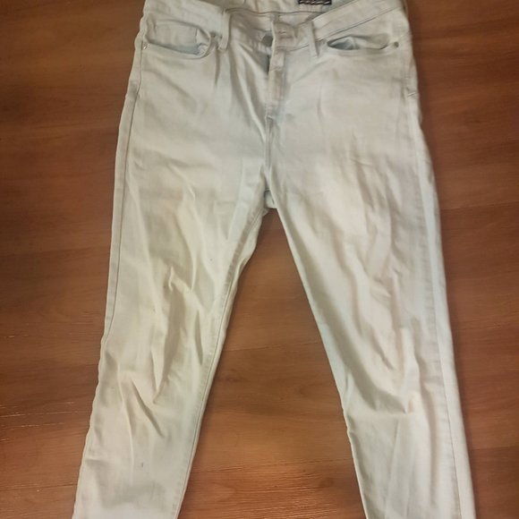 FADED WASH PUSH UP JEGGING FIT JEAN - Picture 2 of 3